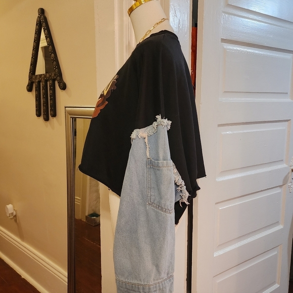 JW&NW Black Graphic Crop Top with Denim Sleeves Upcycle OOAK, Size Large - Picture 5 of 9